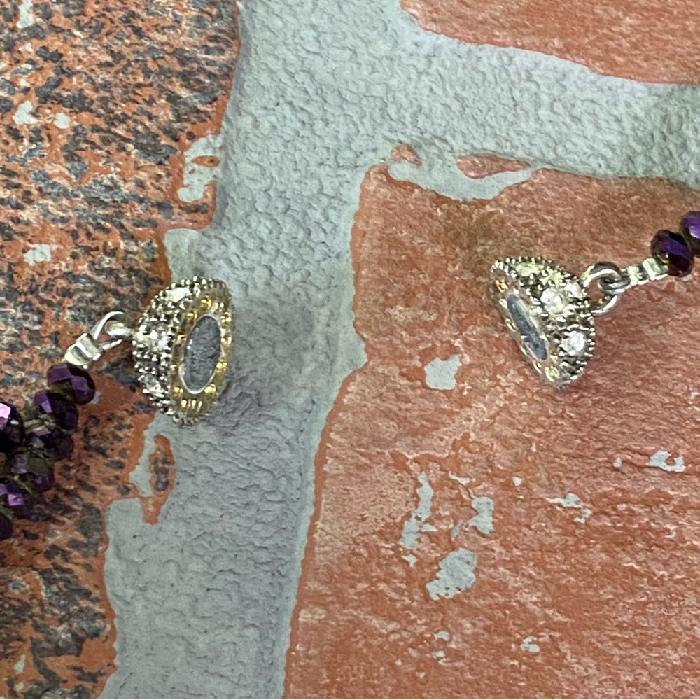 Women’s Fashion multi-faceted Purple Beaded Necklace & Earrings Set. - Picture 4 of 9